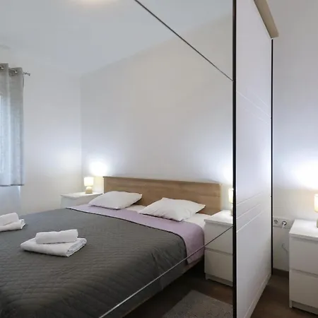 Linden Apartament
